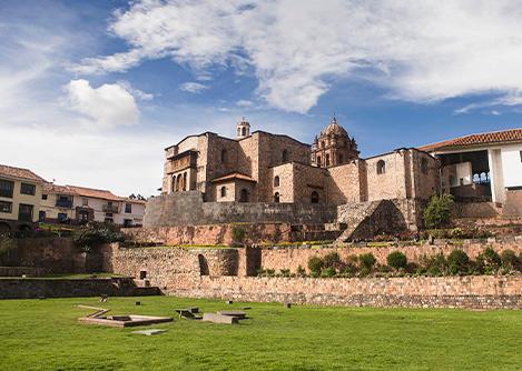 The Coricancha and the Santo Domingo Convent which the Spaniards built on top of it.